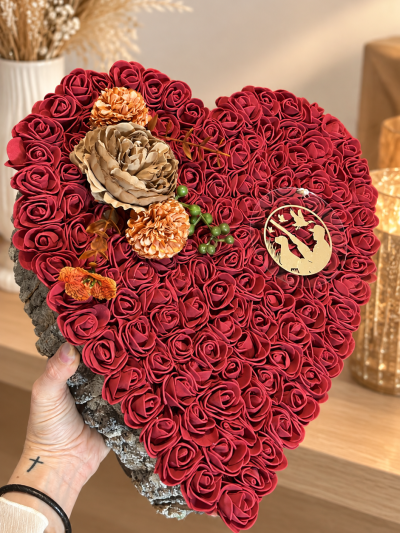 F4334A2C-1533-48F9-9F6E-AA215D7DE03A Coeur Rustique fleuri.